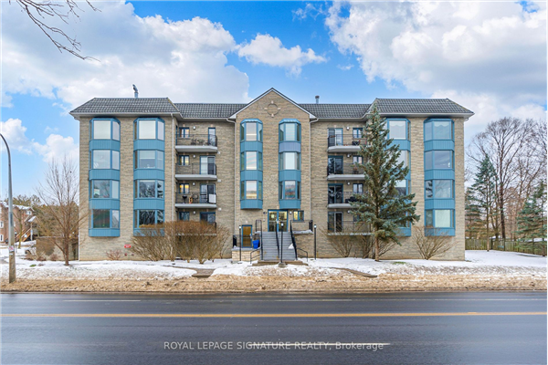 85 Wellington St W, Aurora