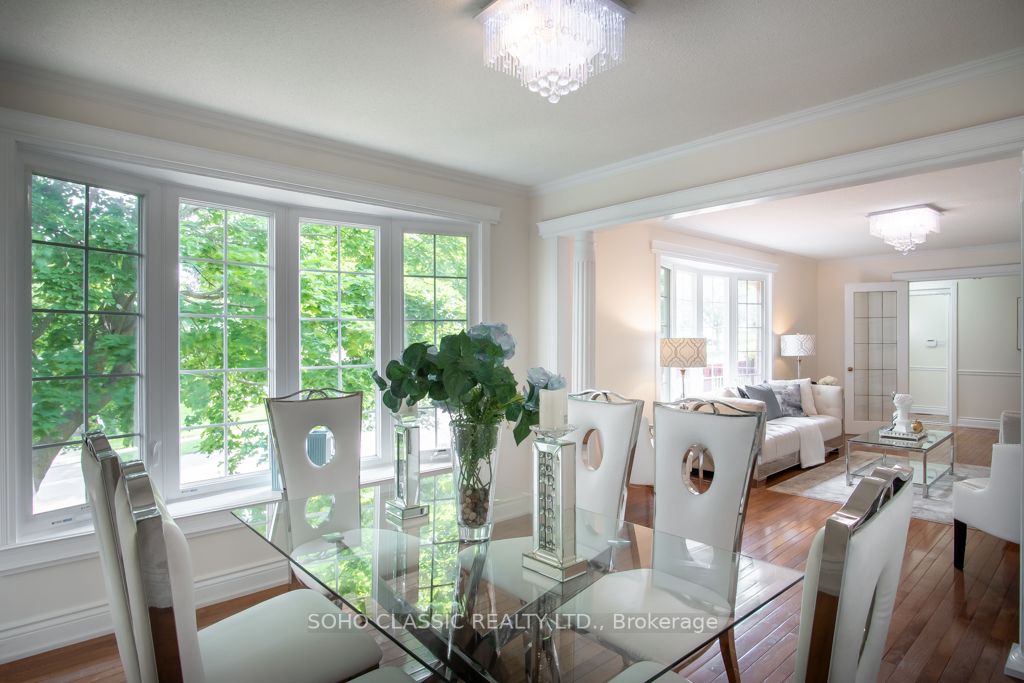 2 Lanewood Dr
