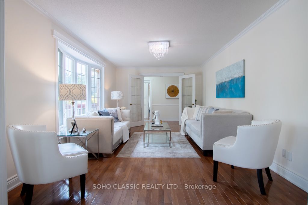 2 Lanewood Dr