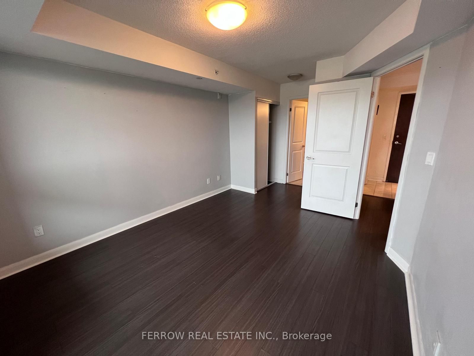 75 Norman Bethune Avenue #412