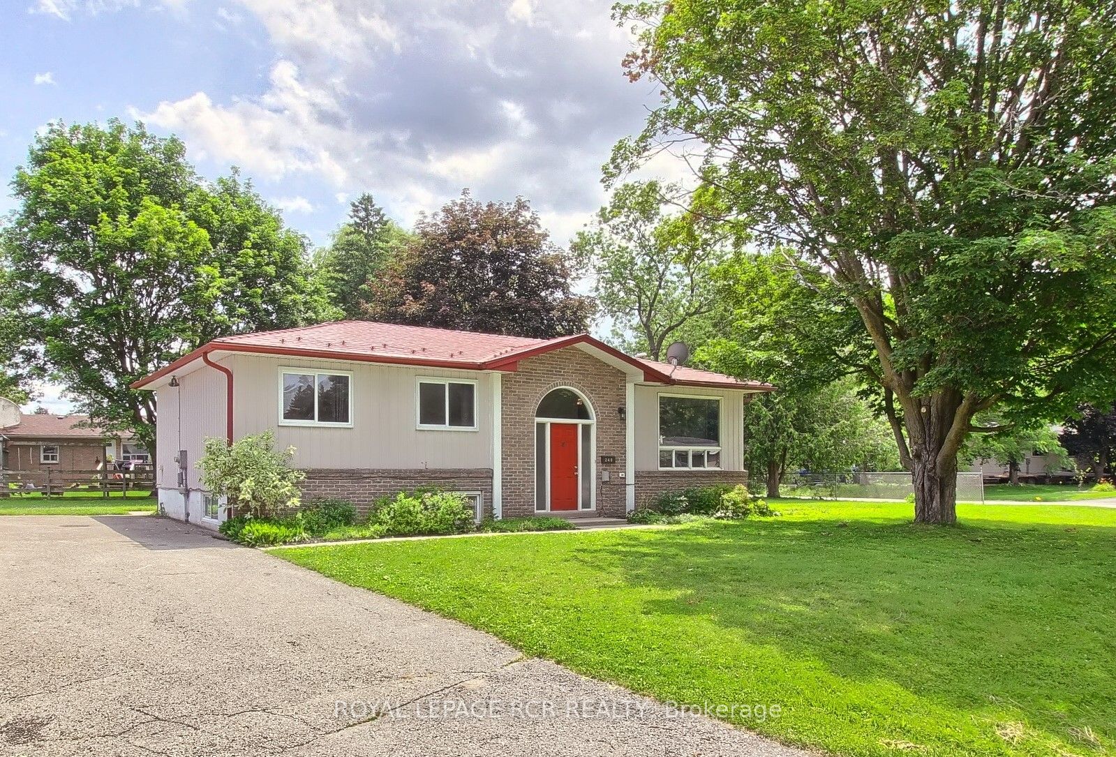 240 Sunset Crescent