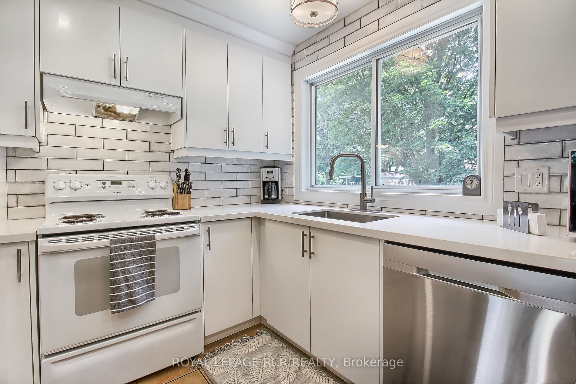 240 Sunset Crescent