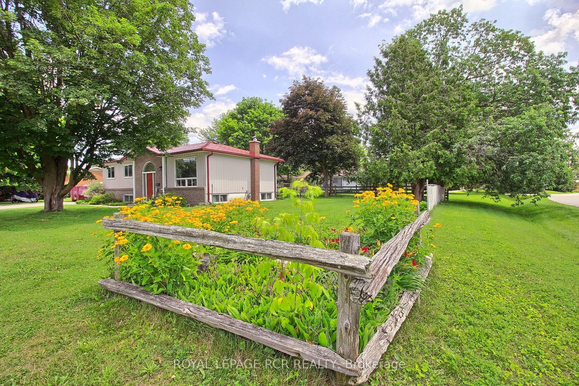 240 Sunset Crescent