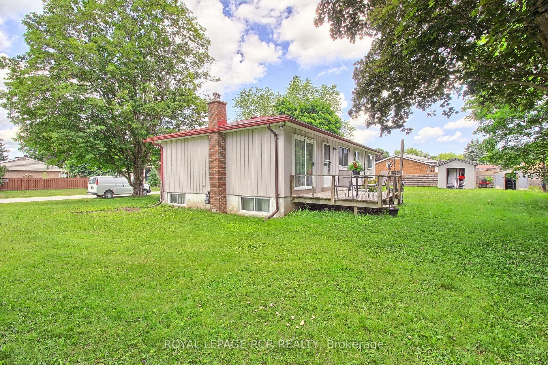 240 Sunset Crescent