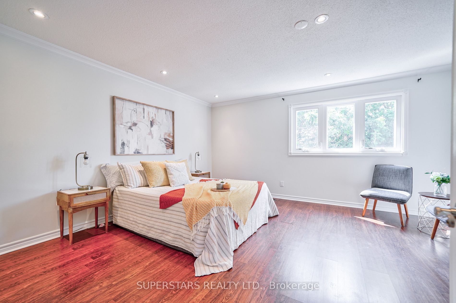 172 Stephenson Cres