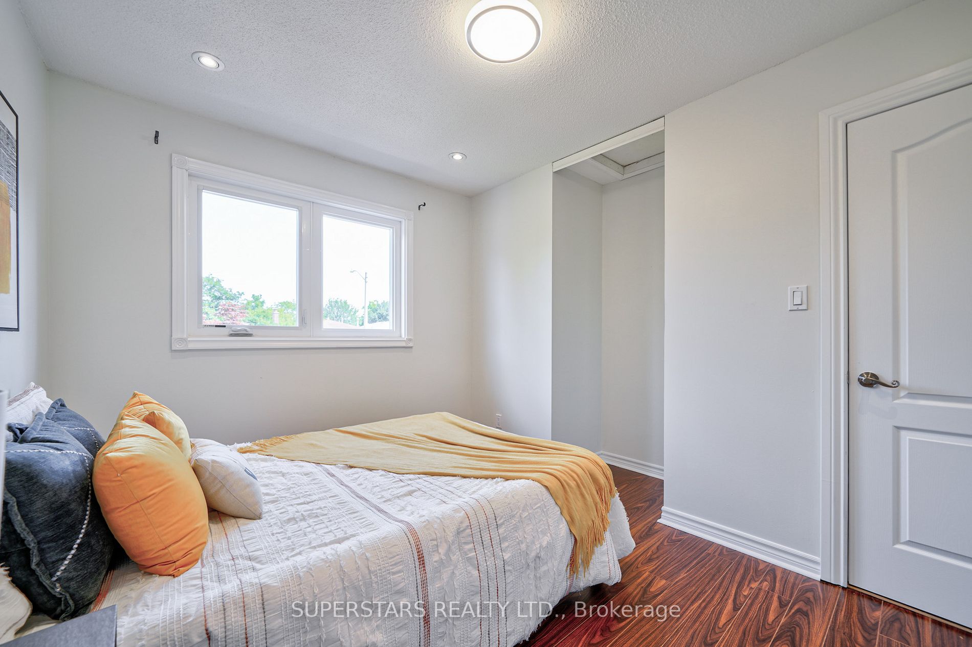 172 Stephenson Cres
