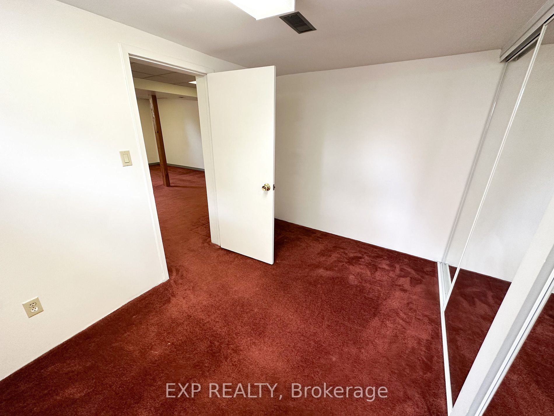 36 Glen Cameron Rd