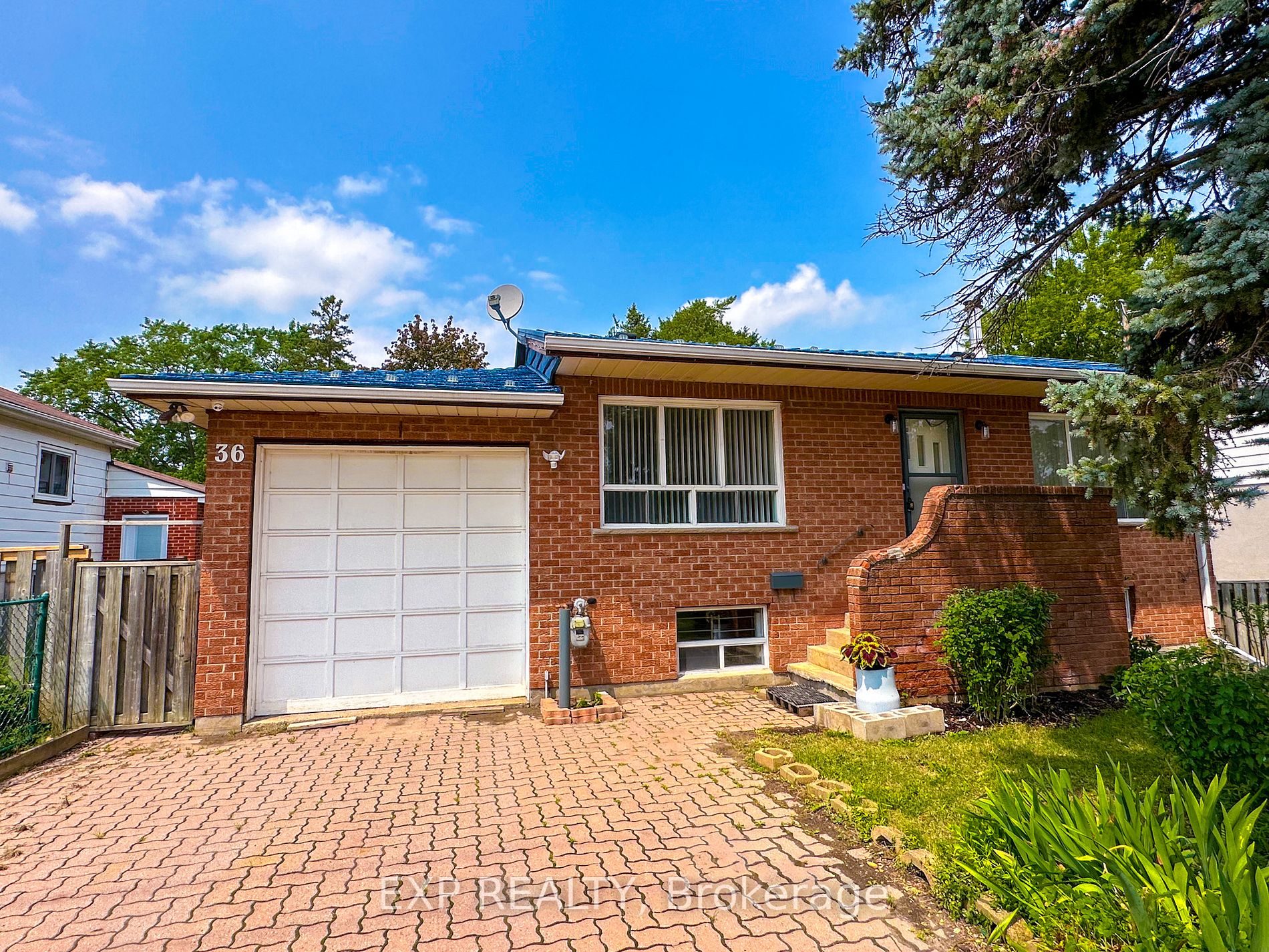 36 Glen Cameron Rd