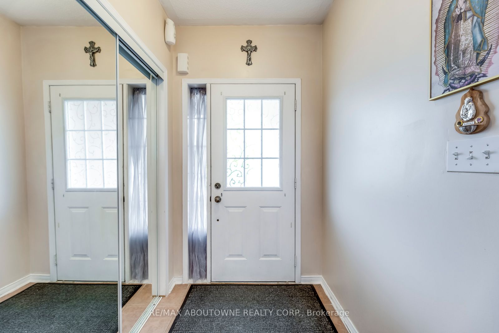 50 Casabel Drive