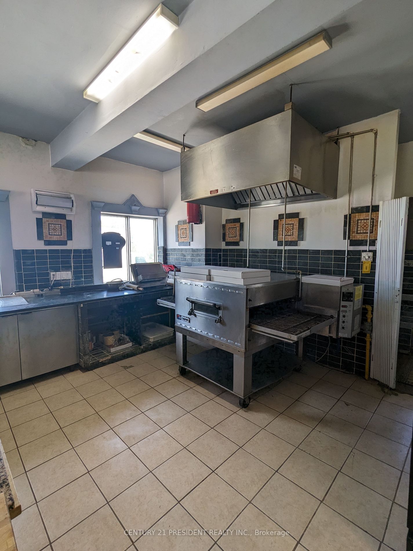 403-B Sandford Rd