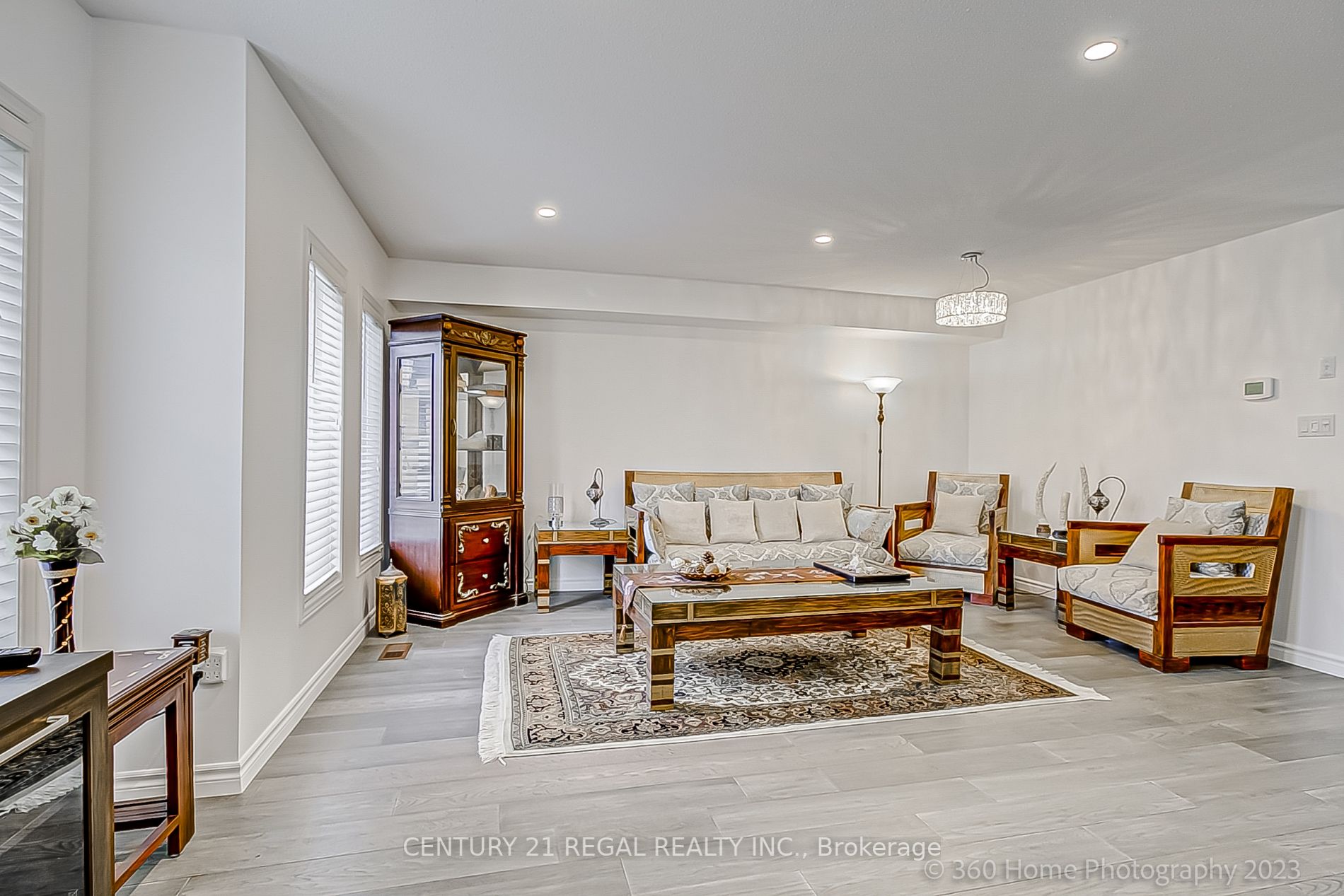56 Prince Charles Way
