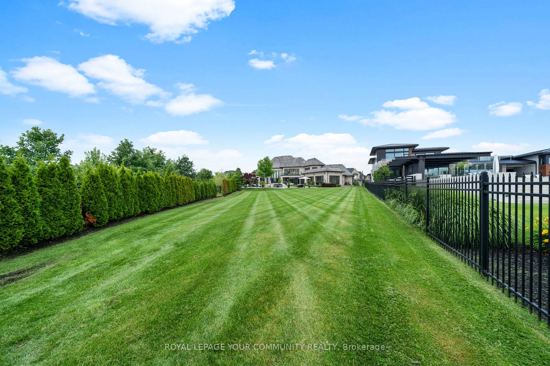 21 Northern Pines Blvd