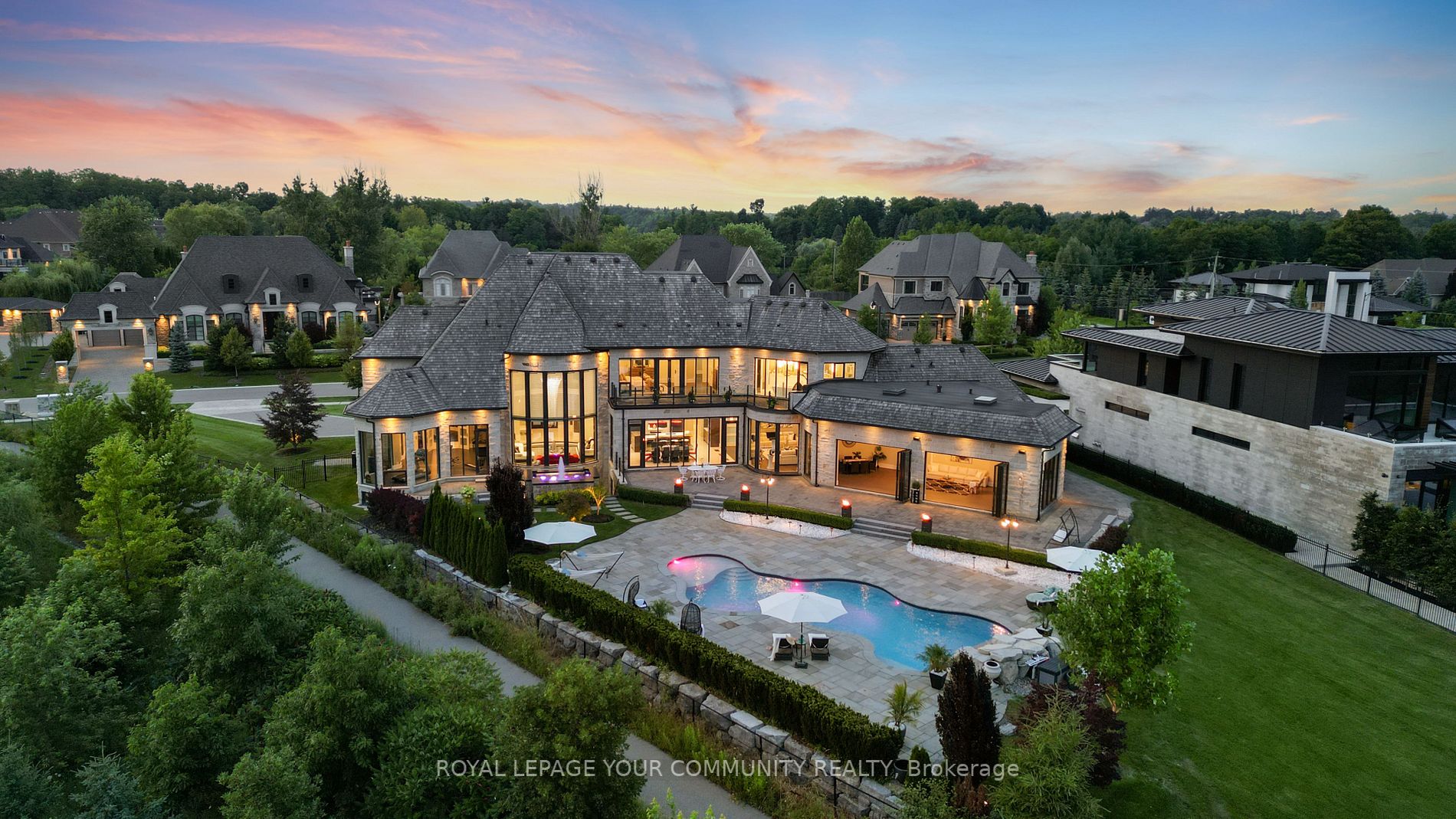 21 Northern Pines Blvd