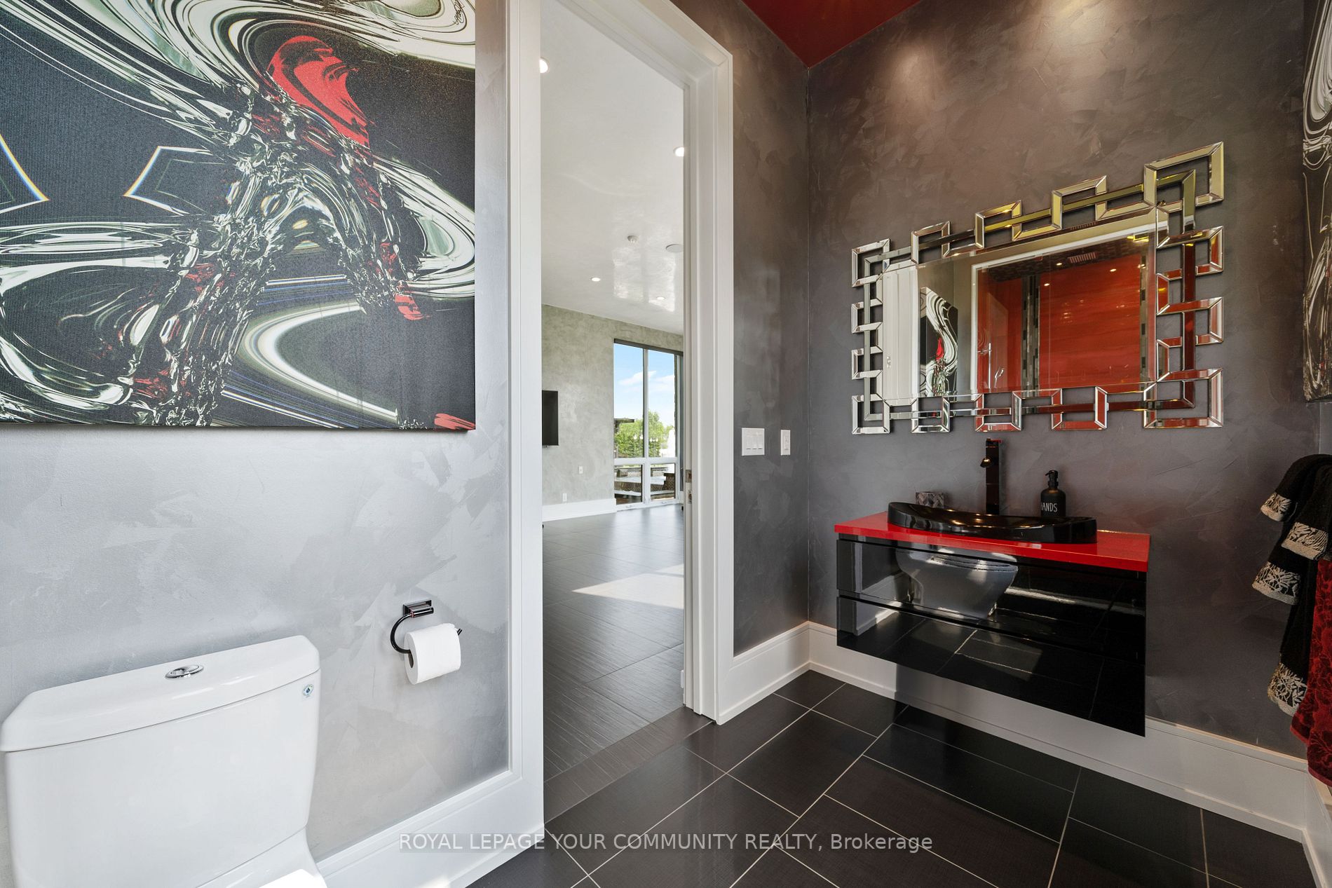 21 Northern Pines Blvd