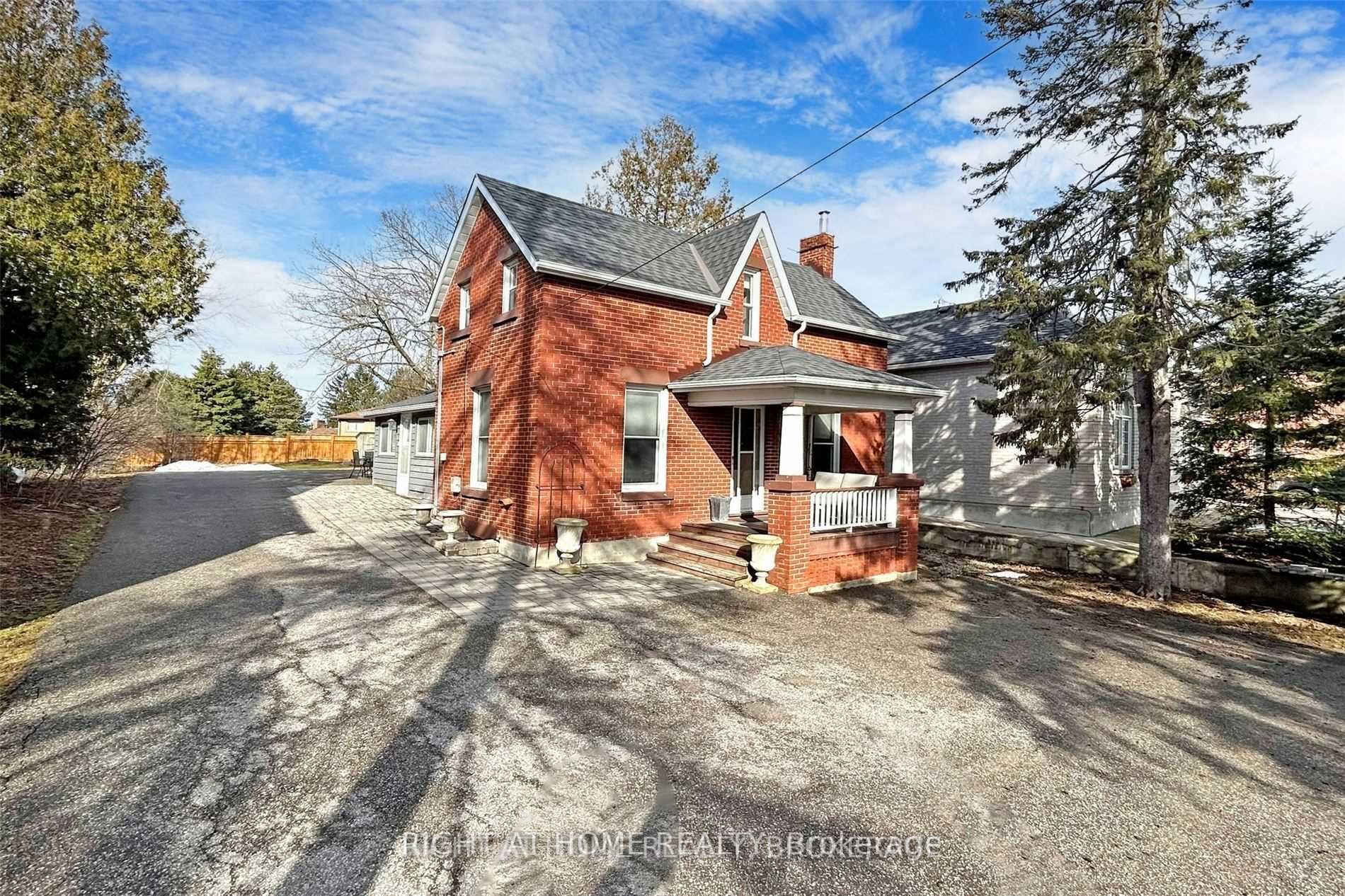 13066 Keele St