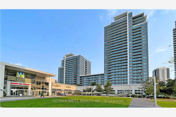 7167 Yonge St, Markham