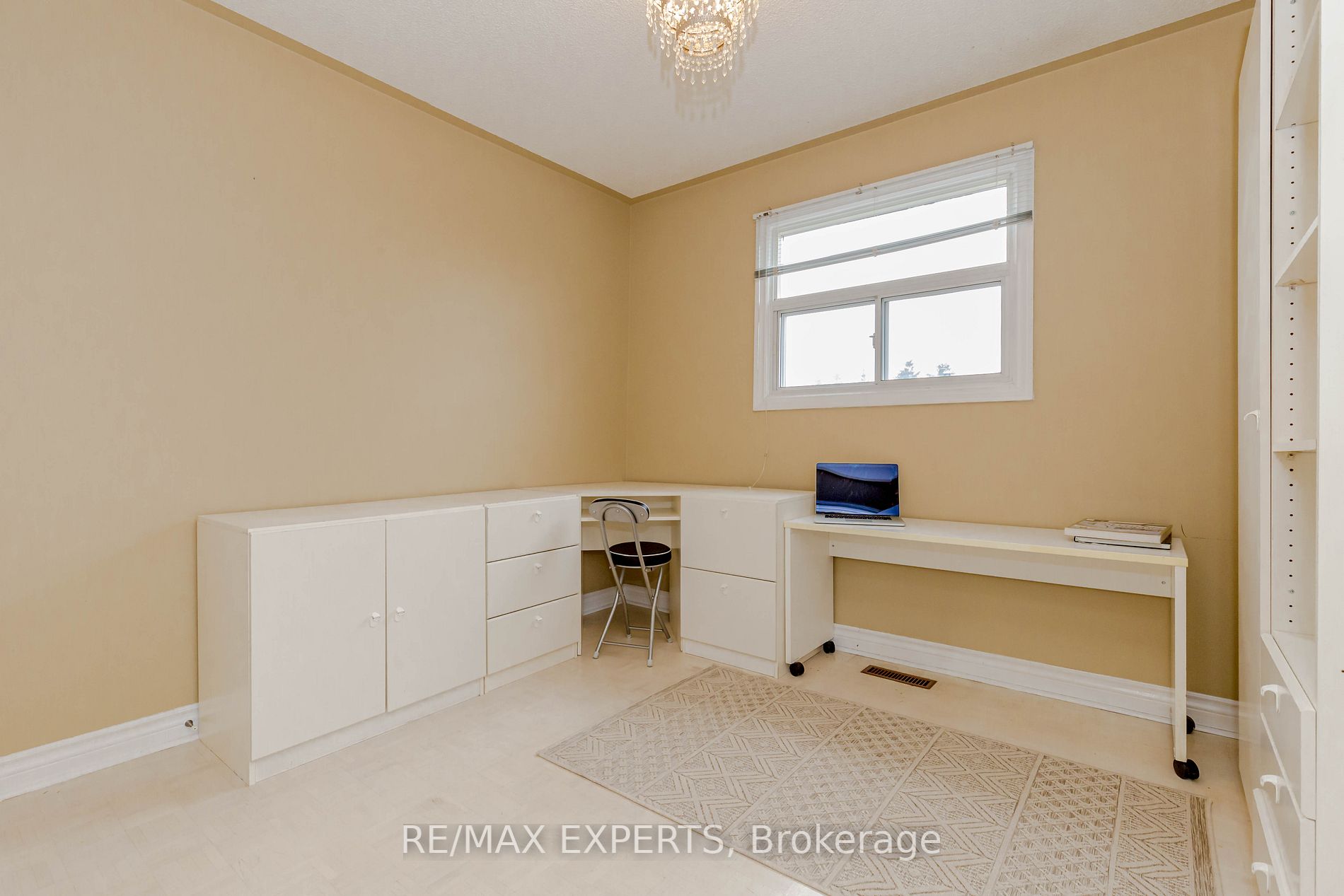 166 Killian Rd