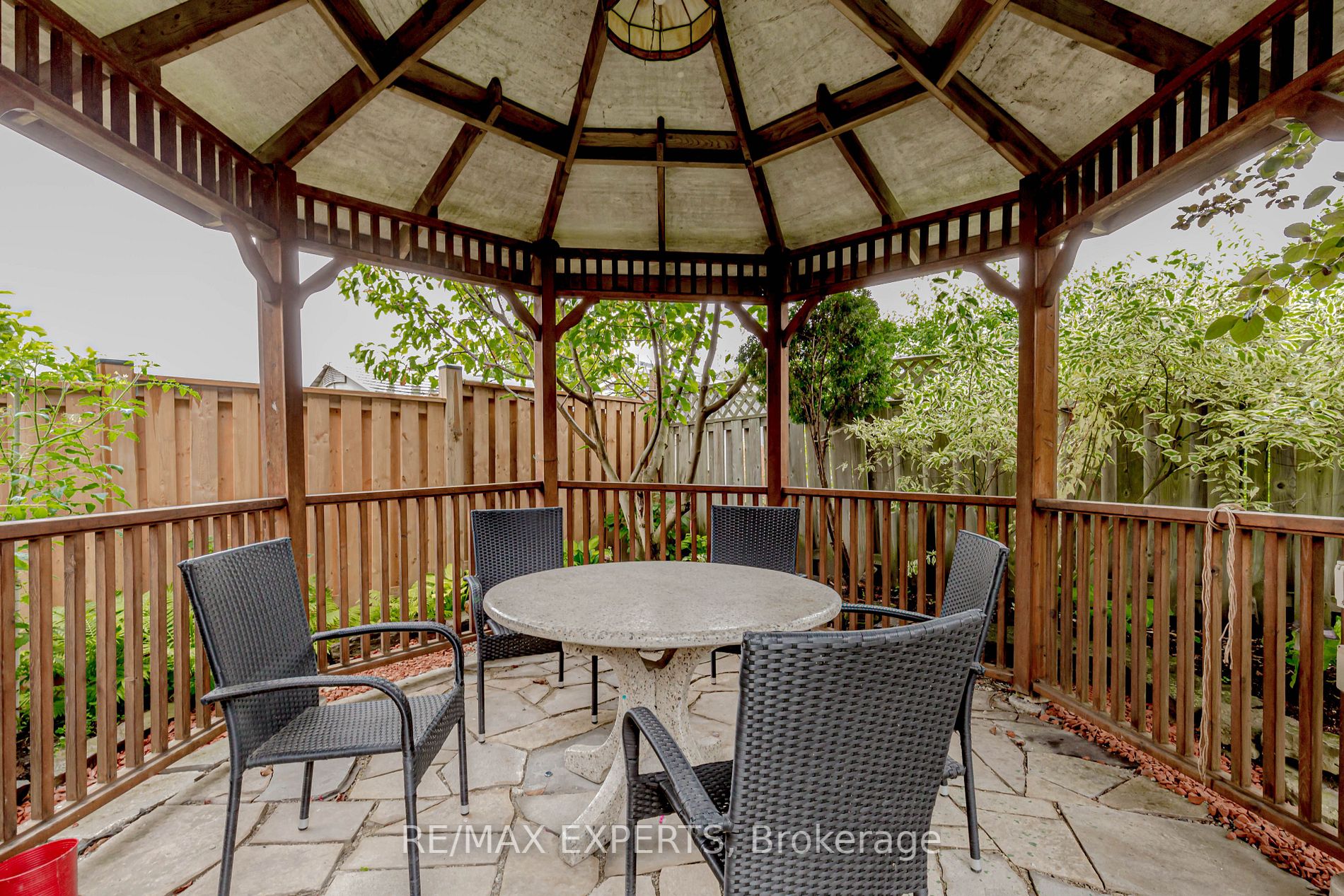 166 Killian Rd