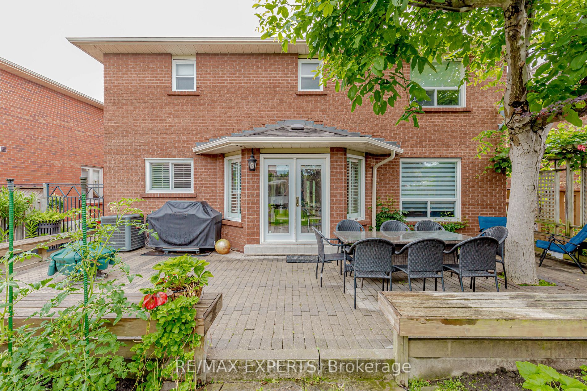 166 Killian Rd