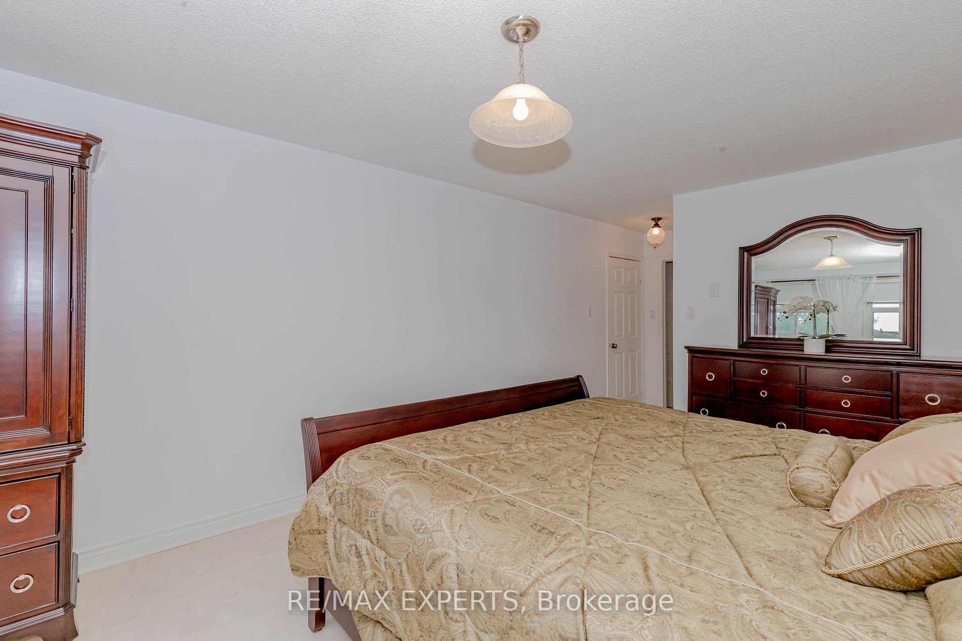 166 Killian Rd