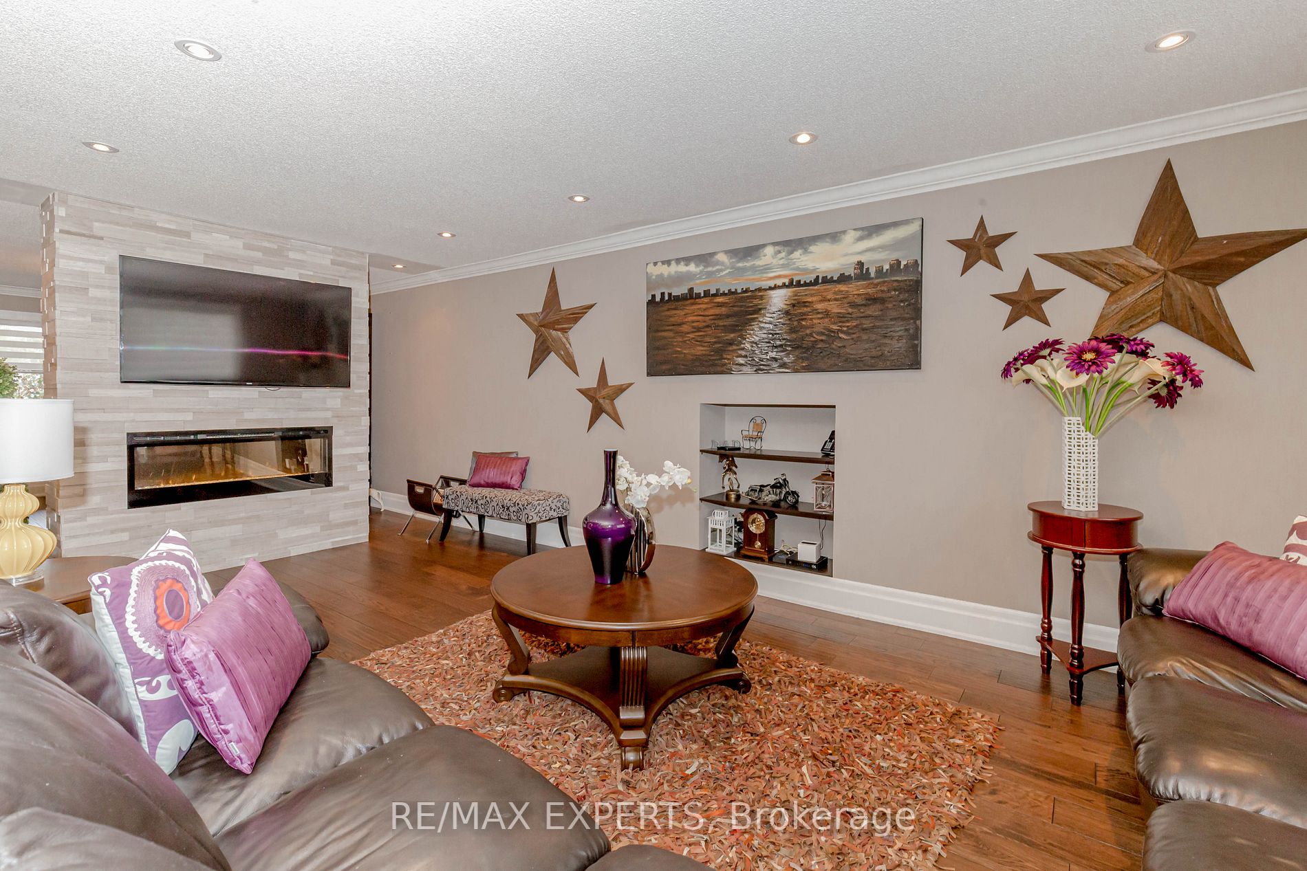 166 Killian Rd