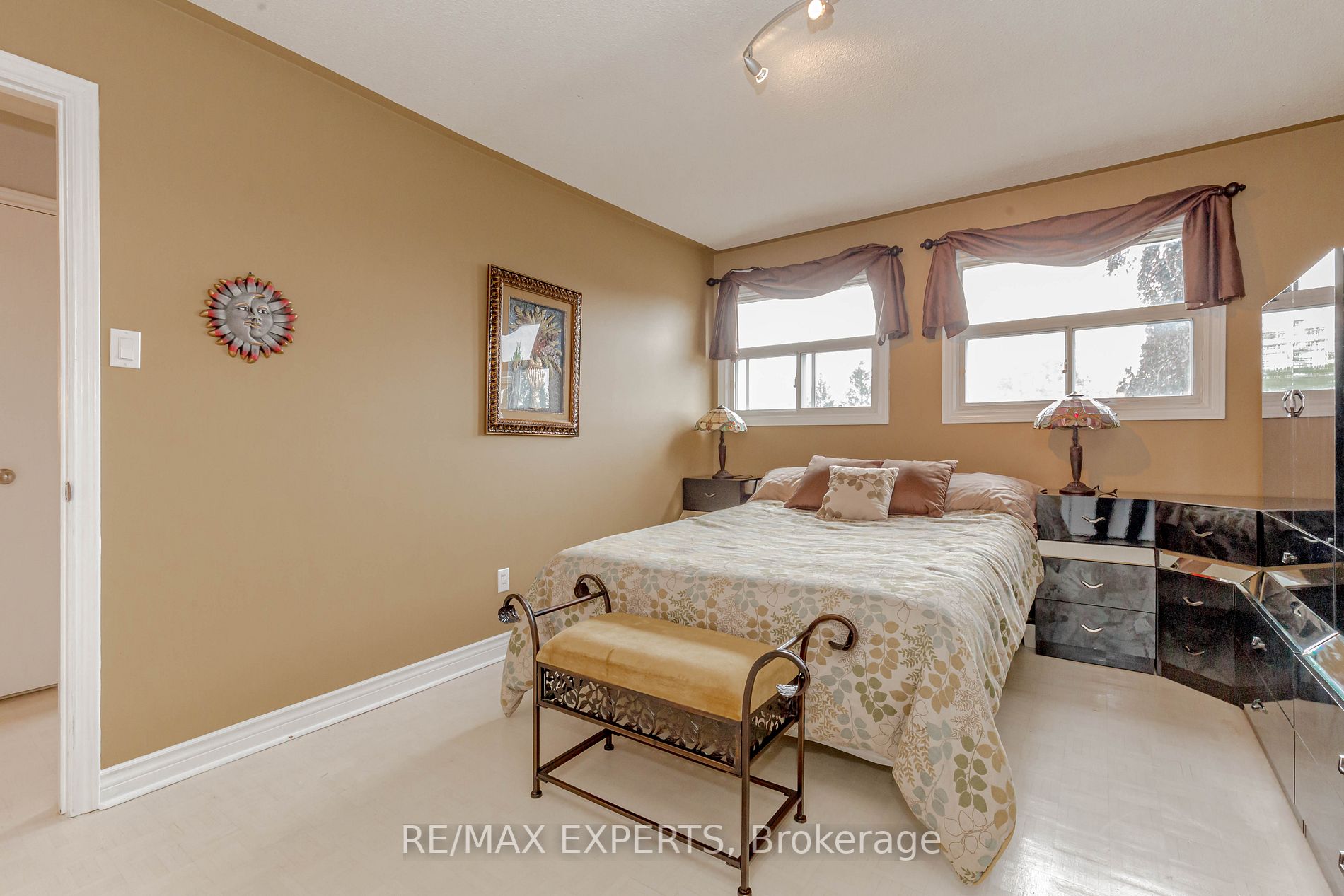 166 Killian Rd