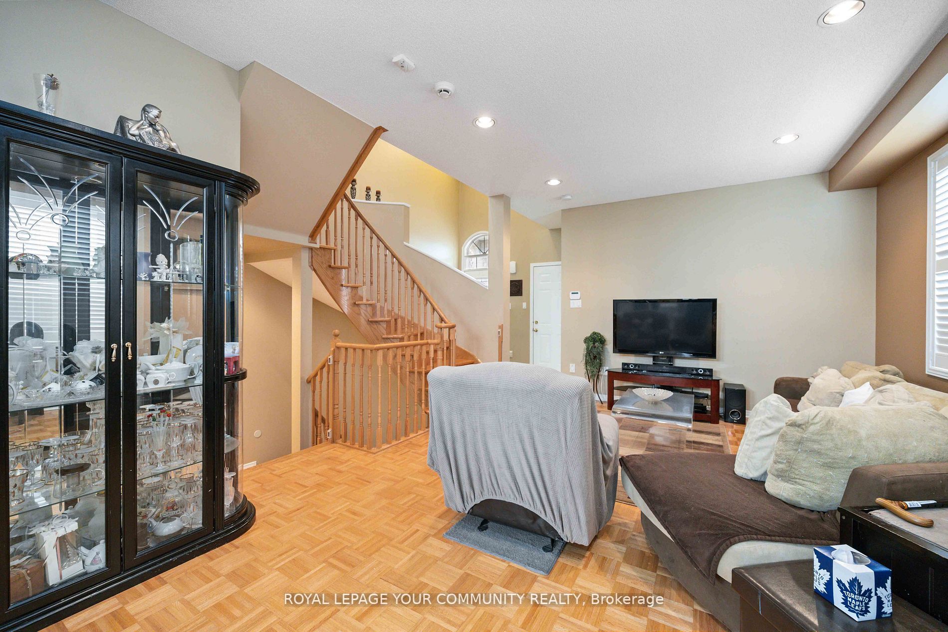 90 Seafield Rd