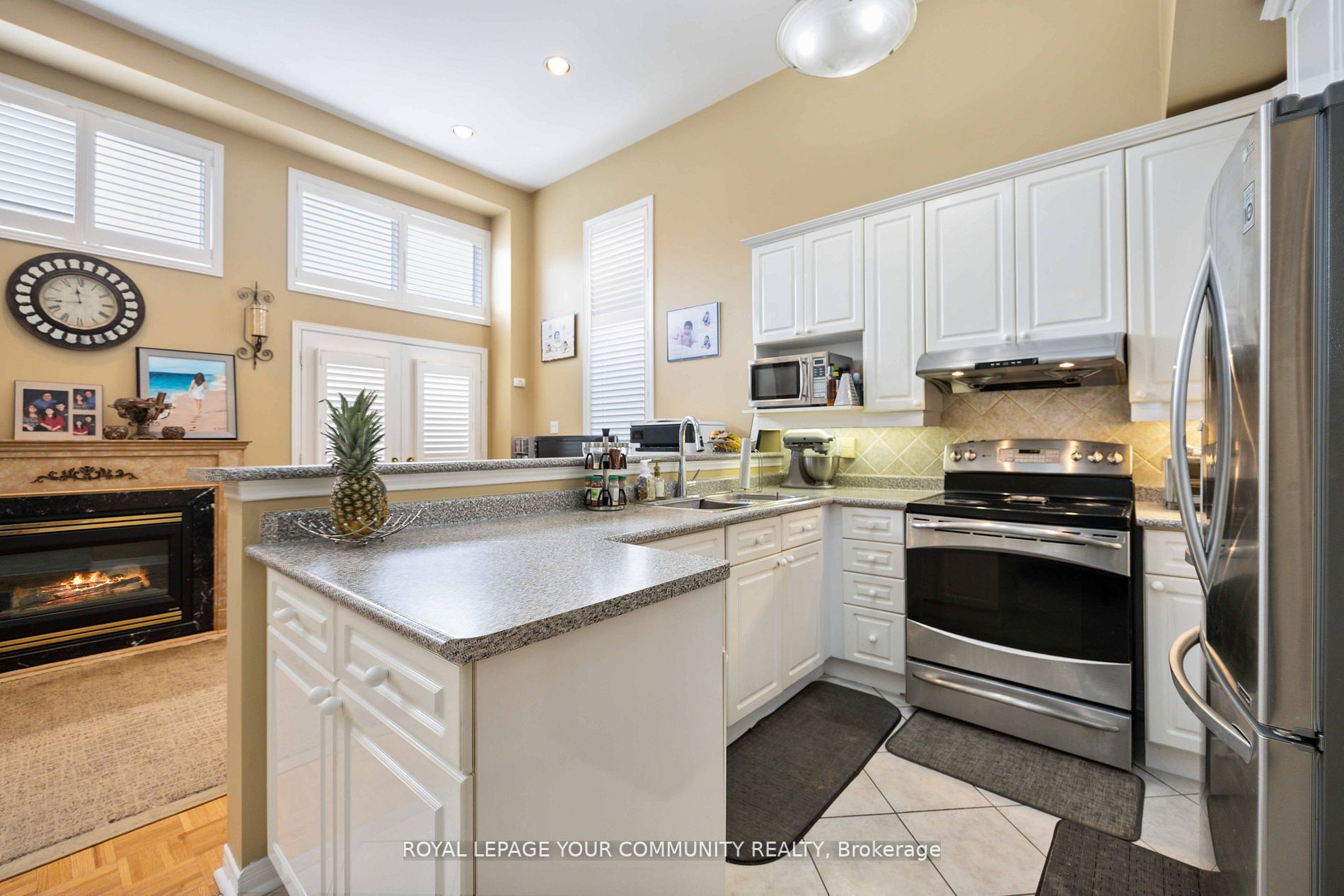 90 Seafield Rd