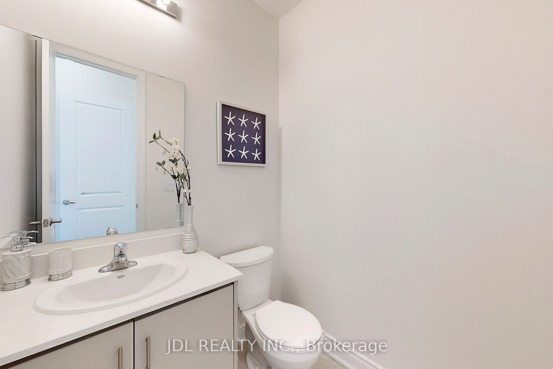 3 Ballanview Crt