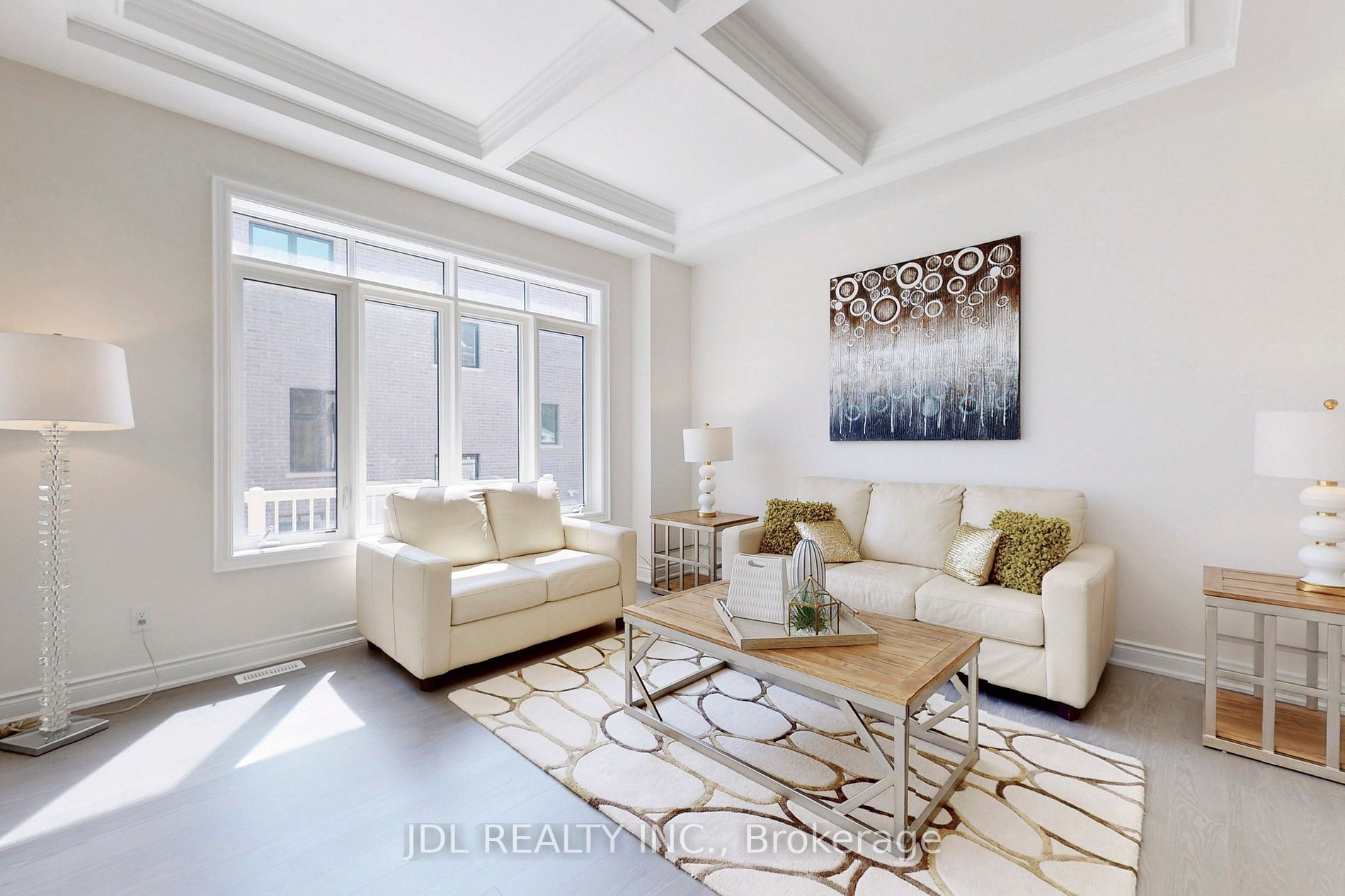 3 Ballanview Crt