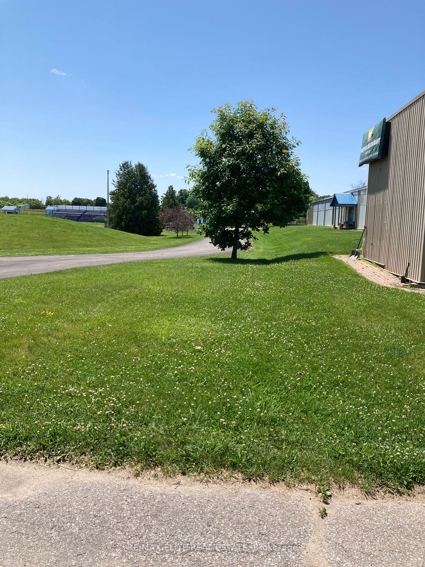 Listing N6672726 - Large Photo # 2