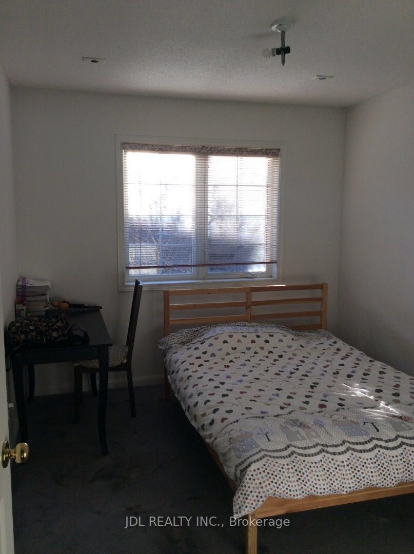 14 St. Moritz Way, #12