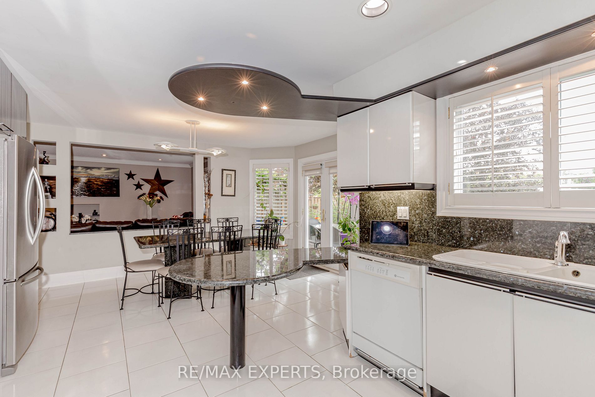 166 Killian Rd