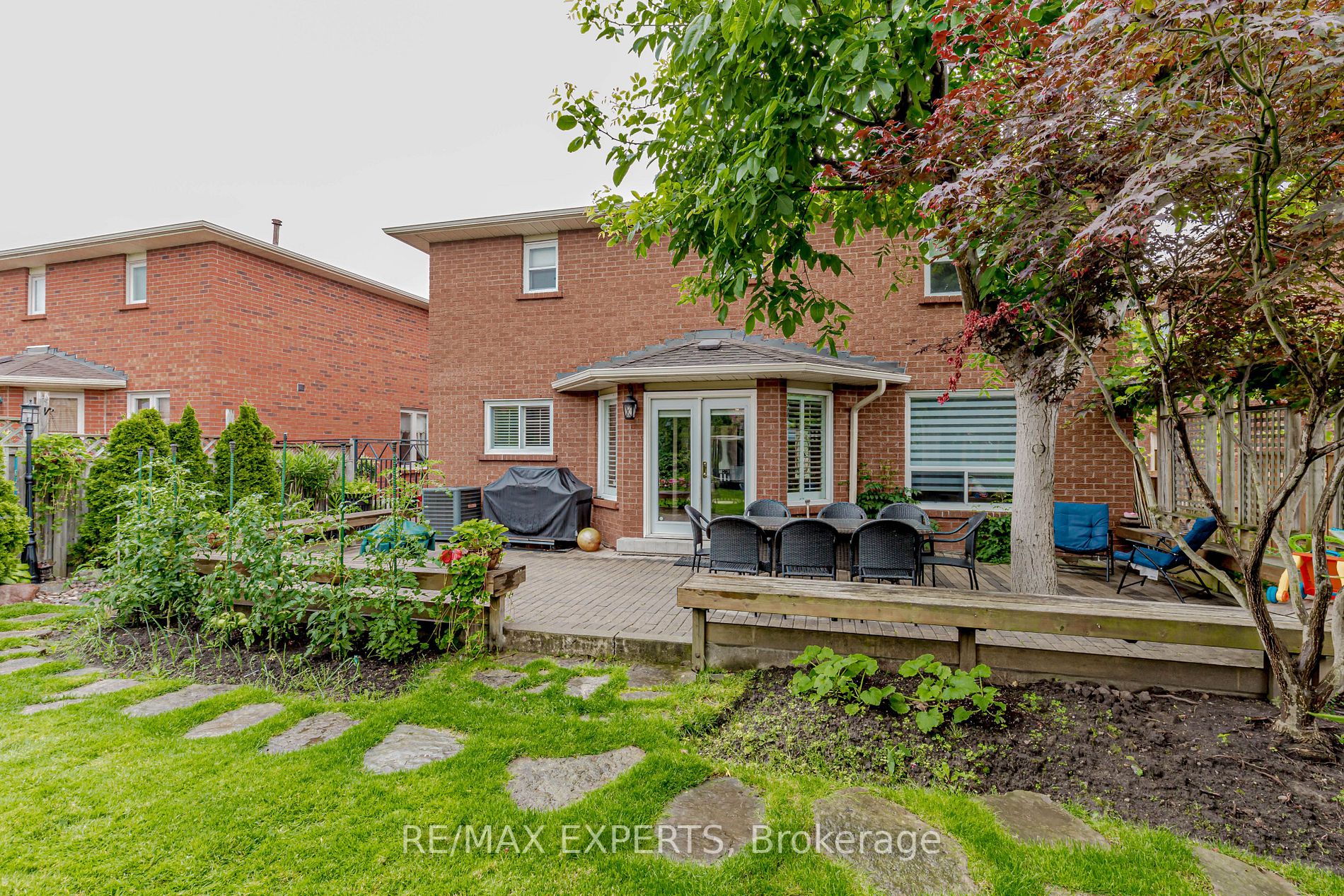 166 Killian Rd