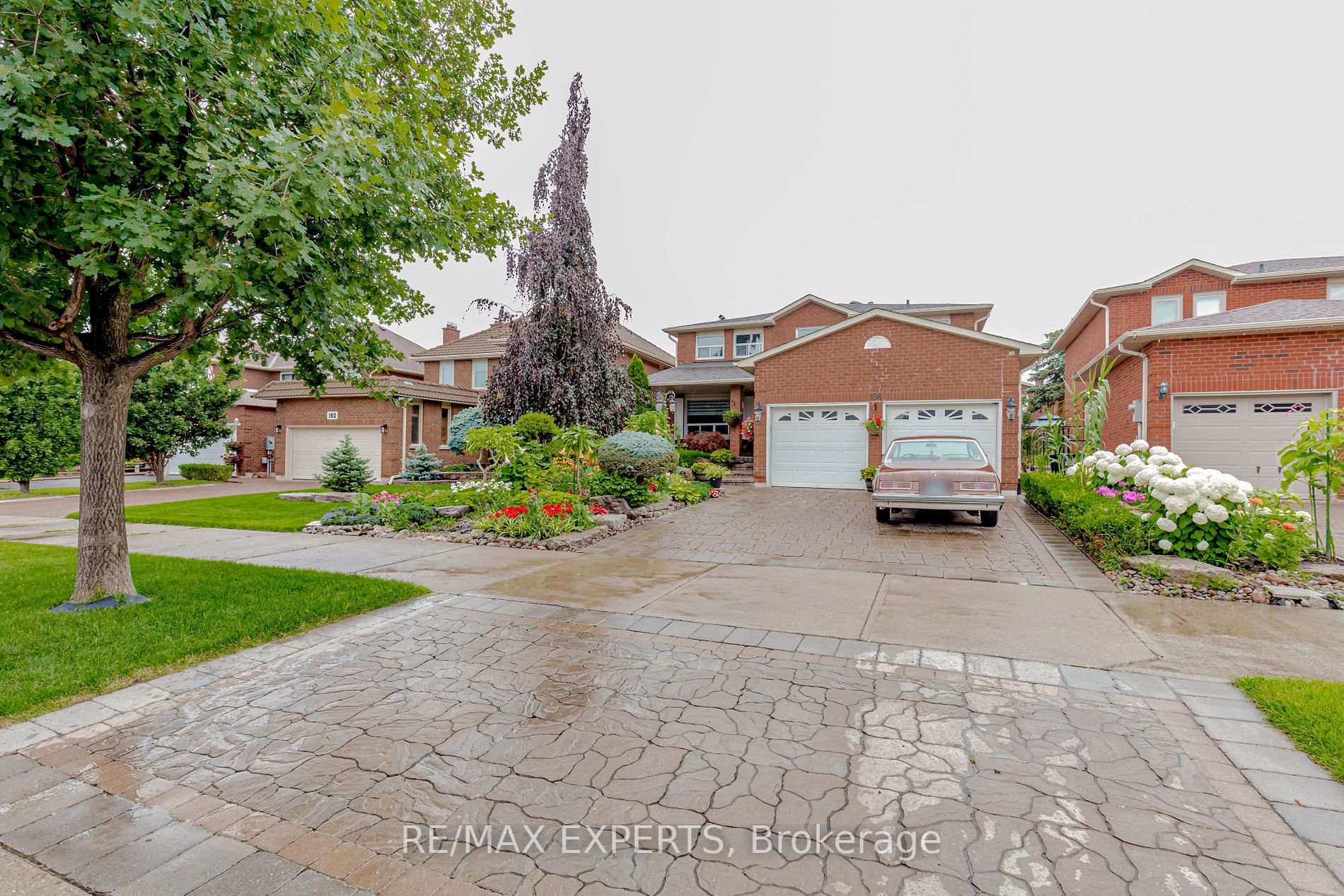 166 Killian Rd