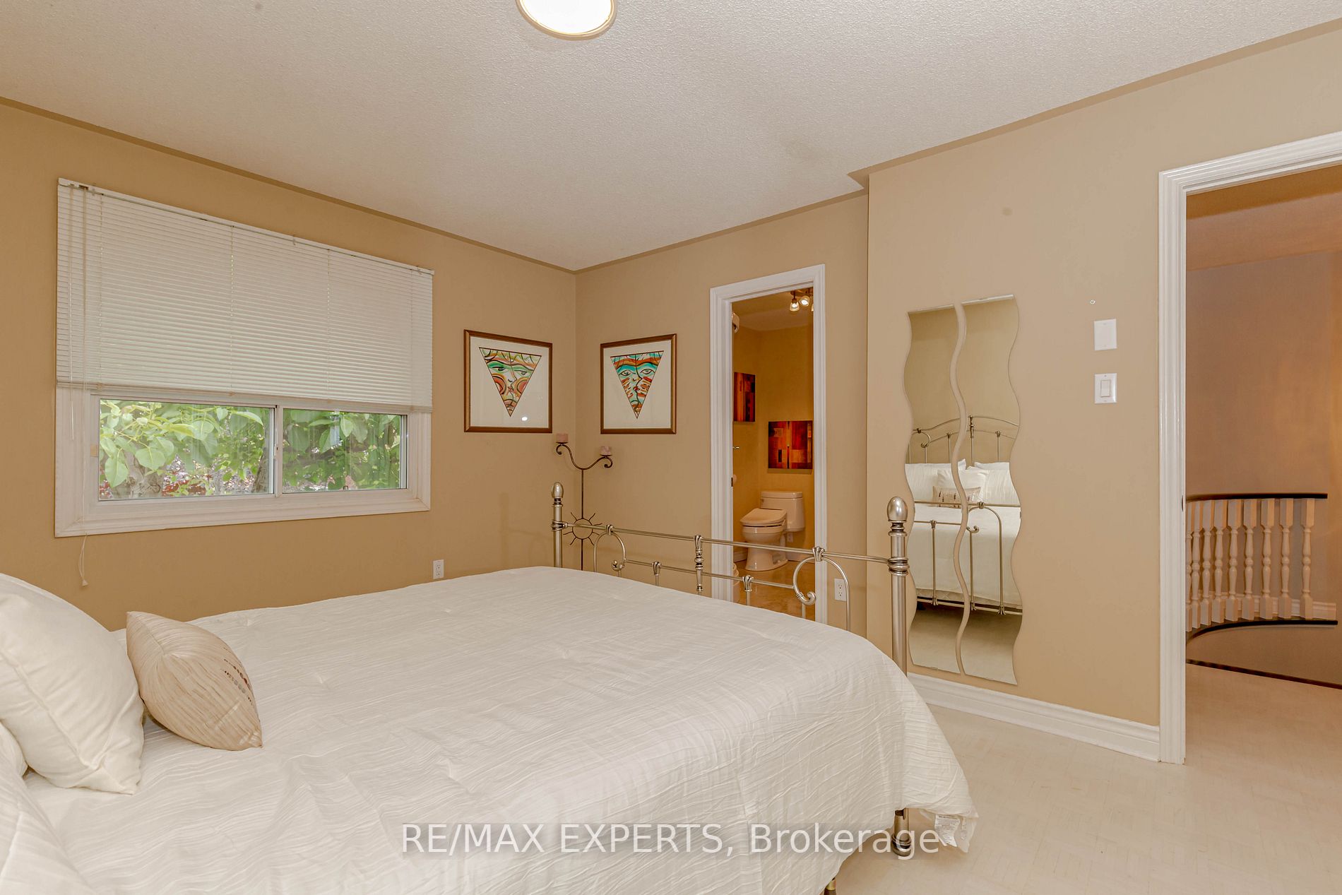 166 Killian Rd