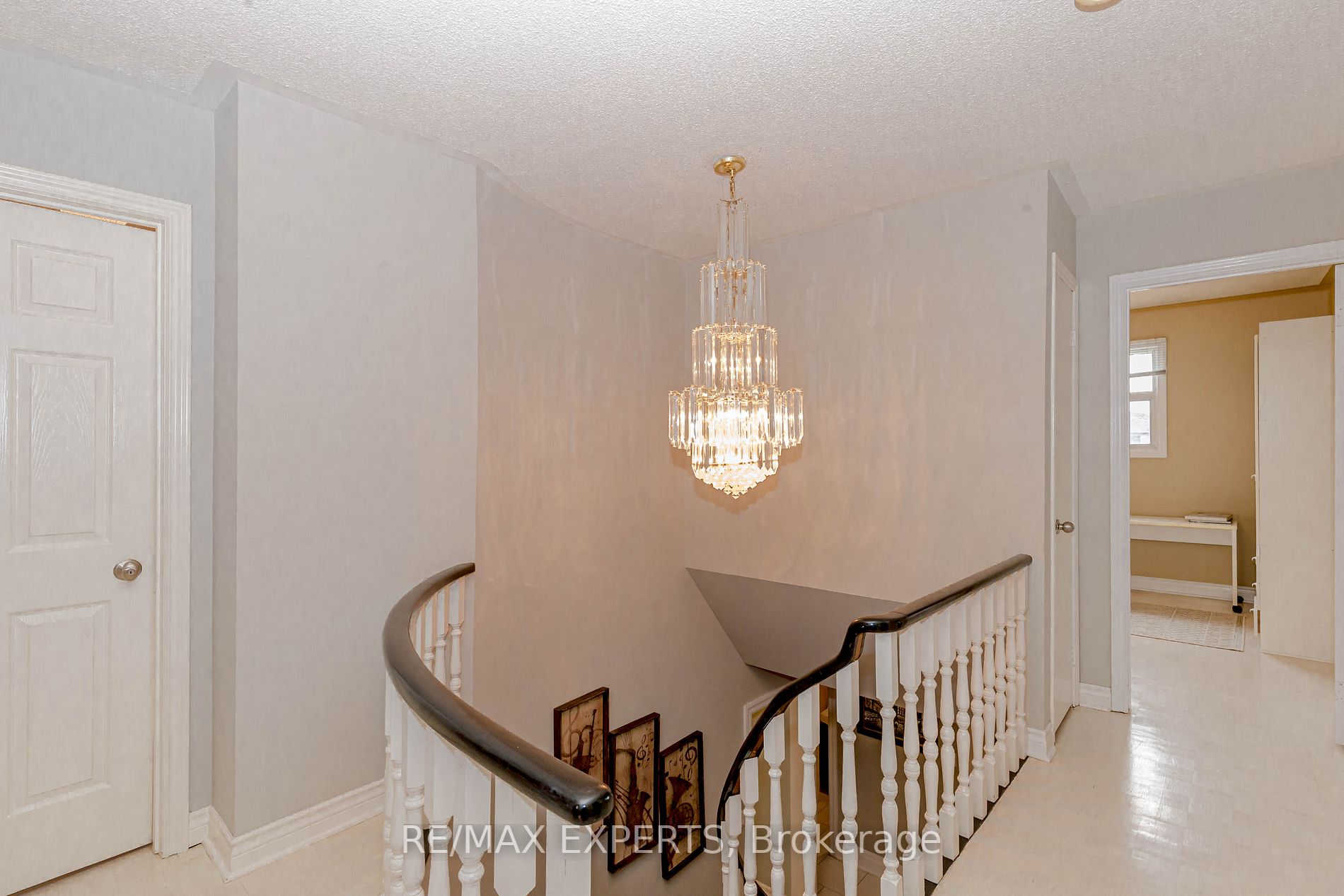 166 Killian Rd