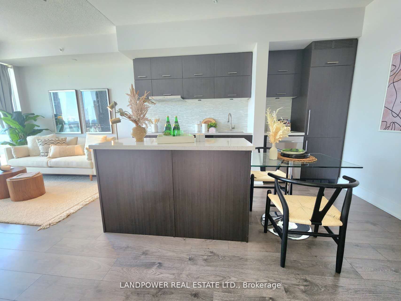 8081 Birchmount Rd, #1507