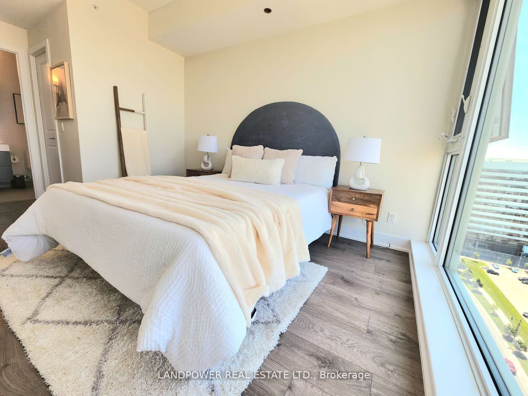 8081 Birchmount Rd, #1507