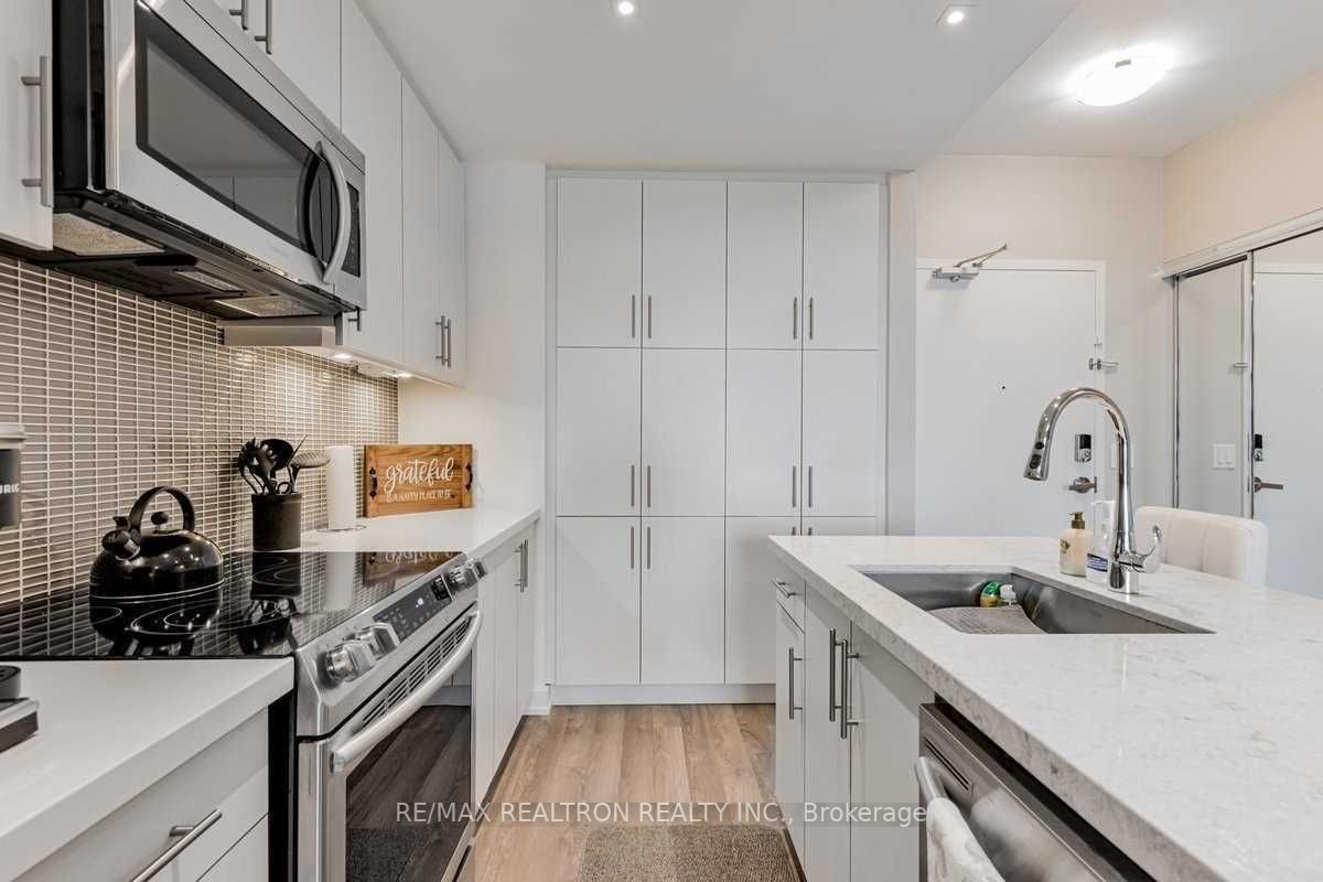 375 Sea Ray Ave, #245