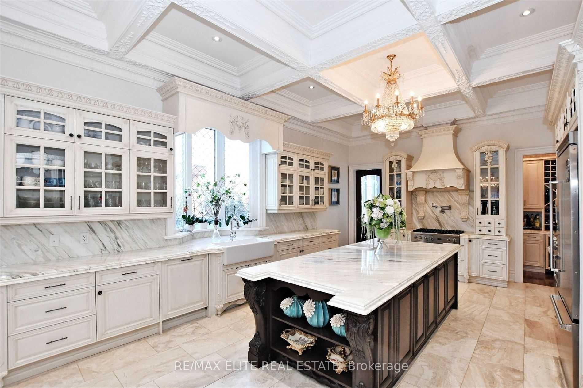 68 Davidson Dr