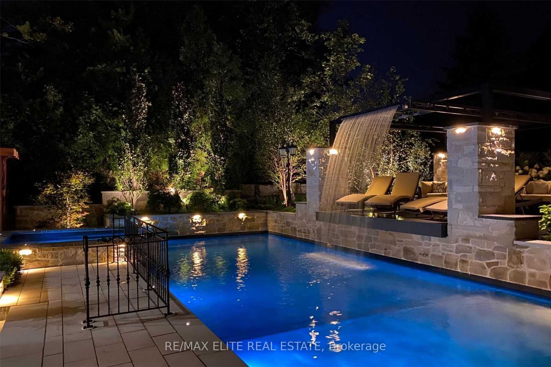 68 Davidson Dr