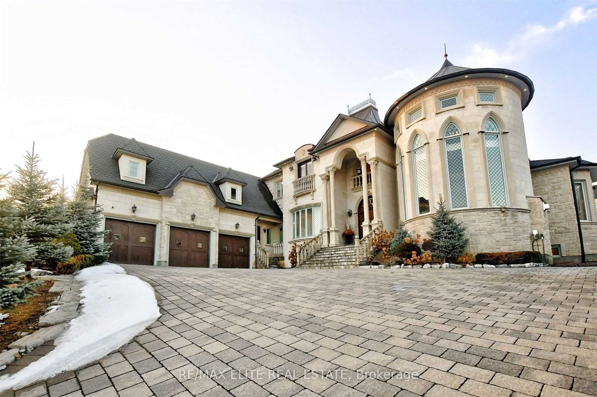 68 Davidson Dr