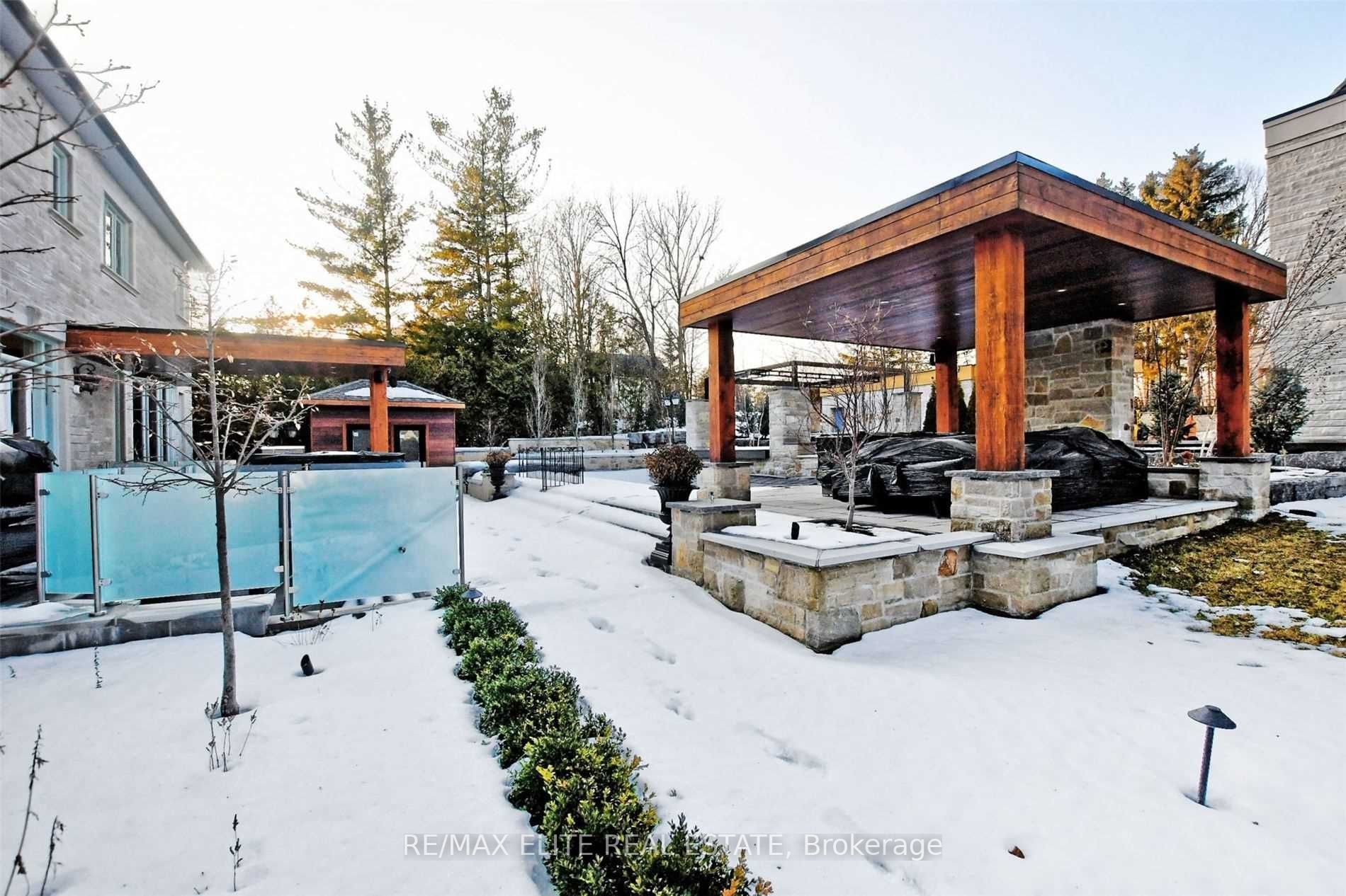 68 Davidson Dr