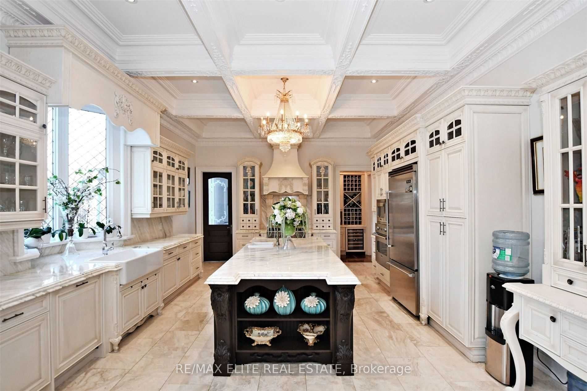 68 Davidson Dr