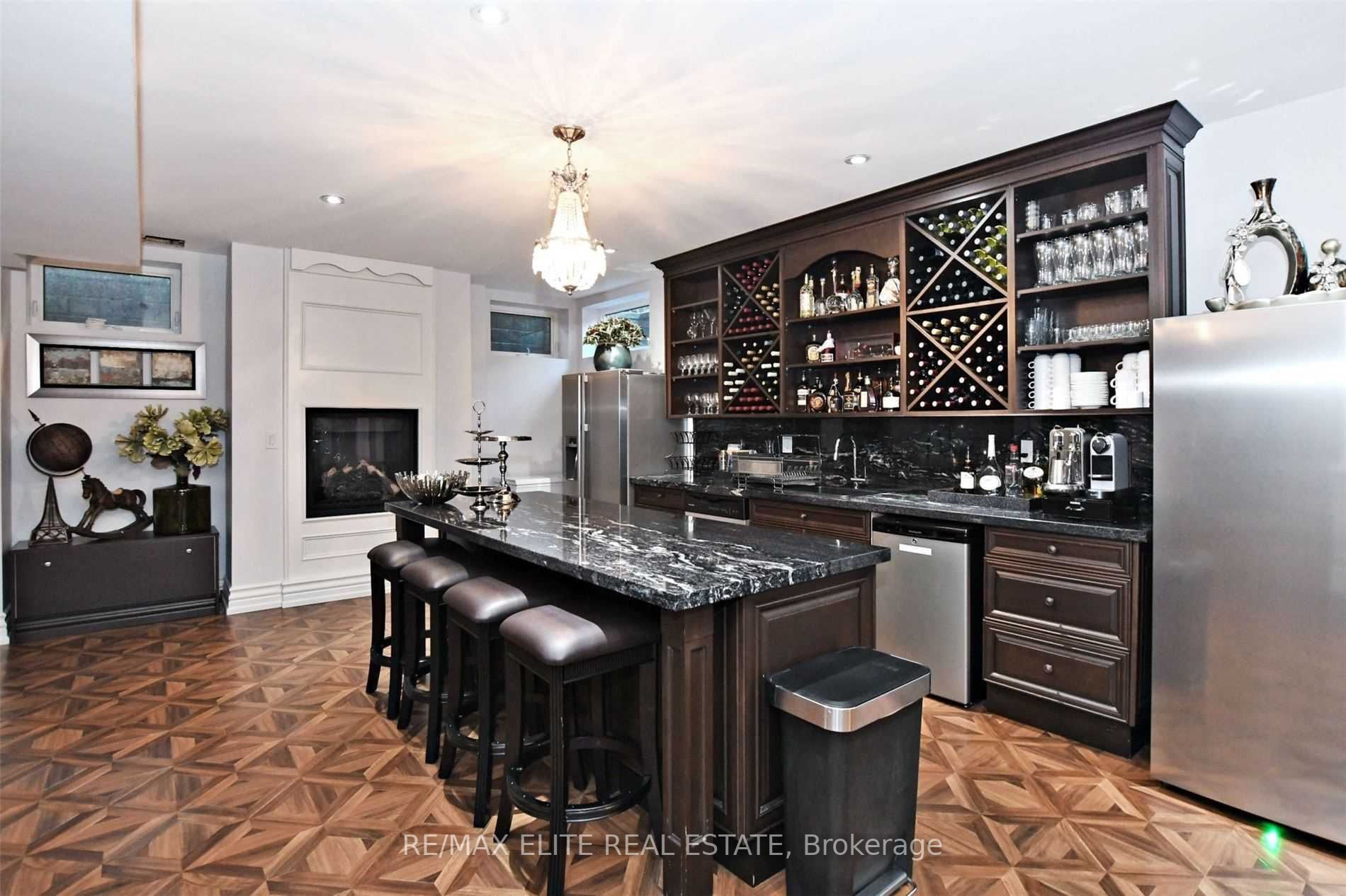 68 Davidson Dr
