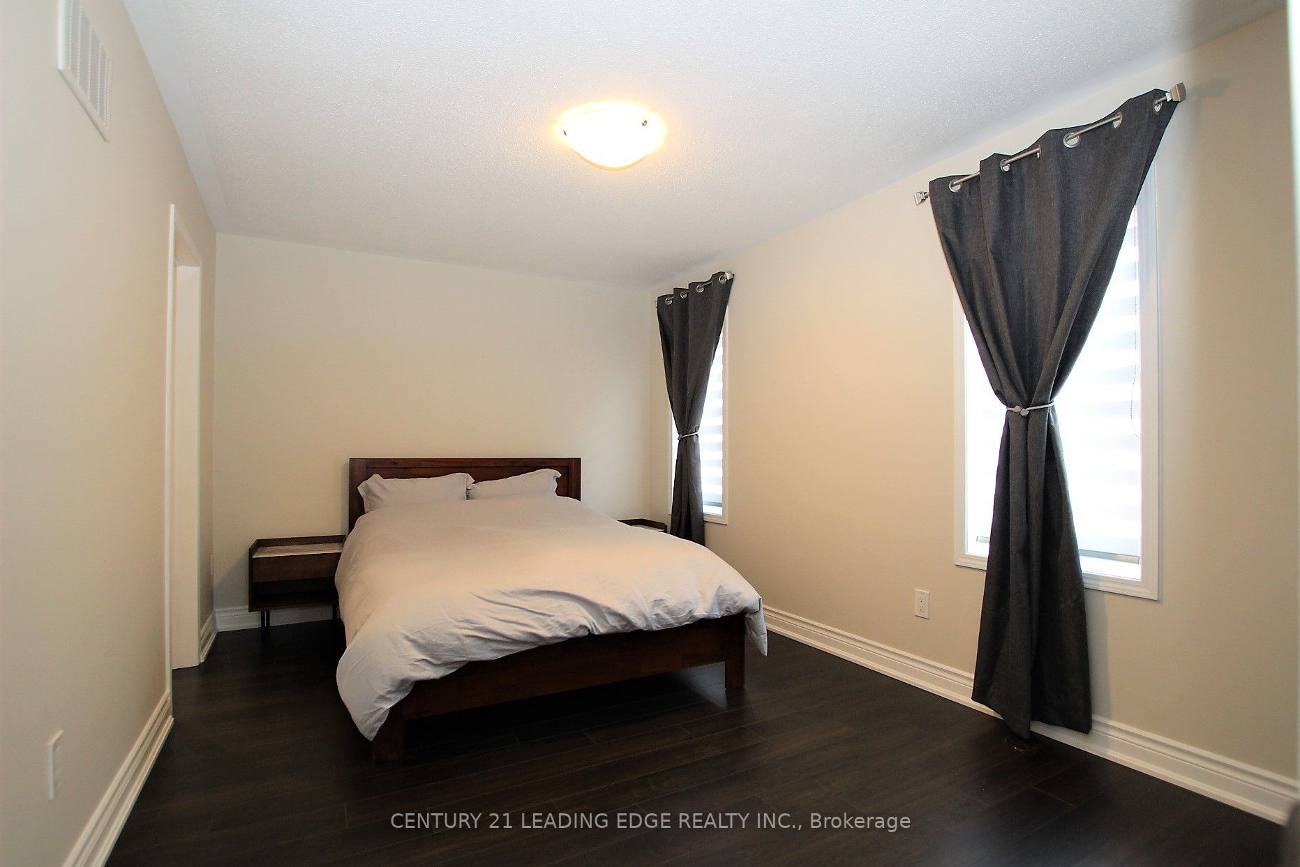 27 Minlow Way