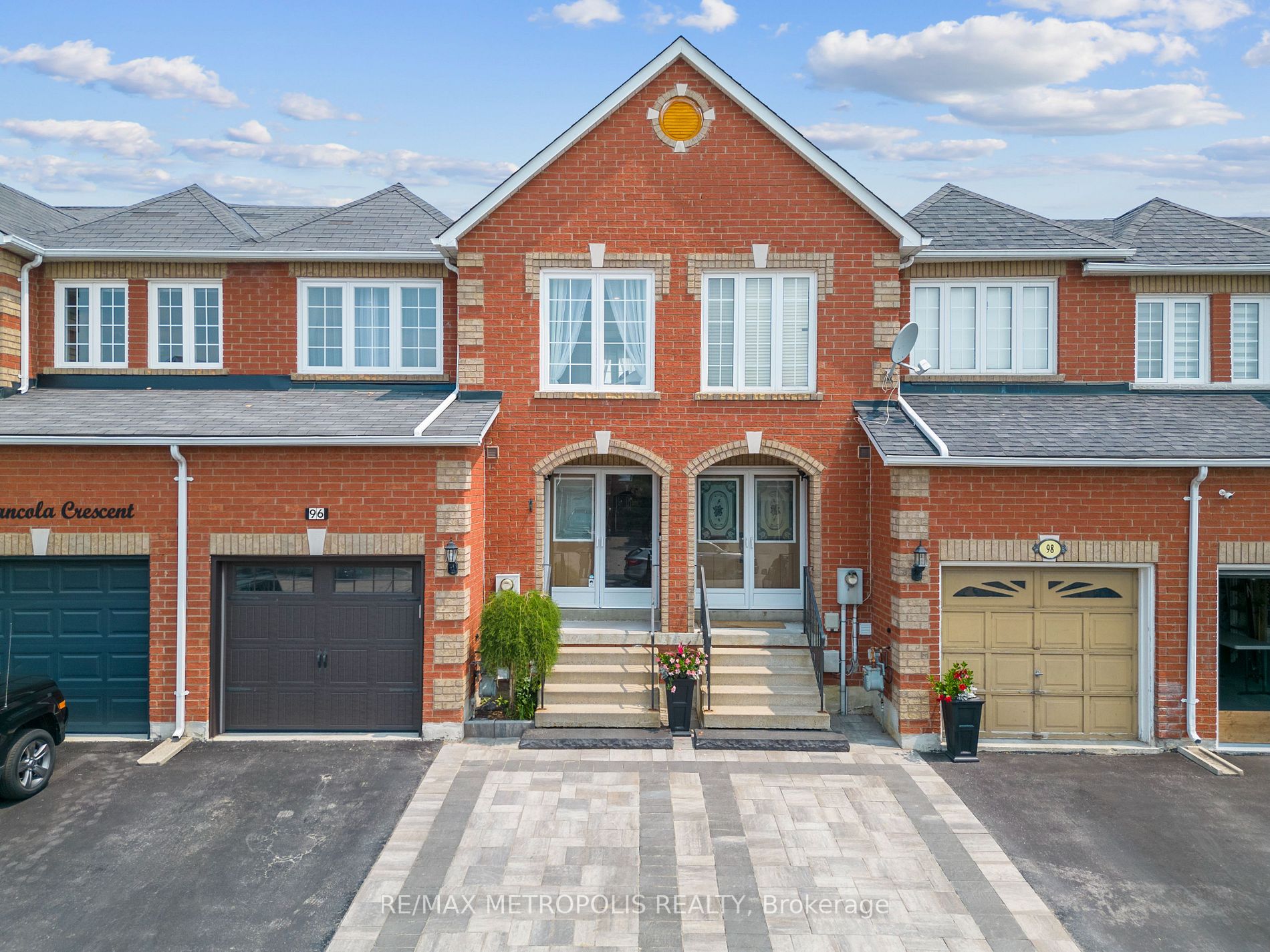 96 Giancola Cres