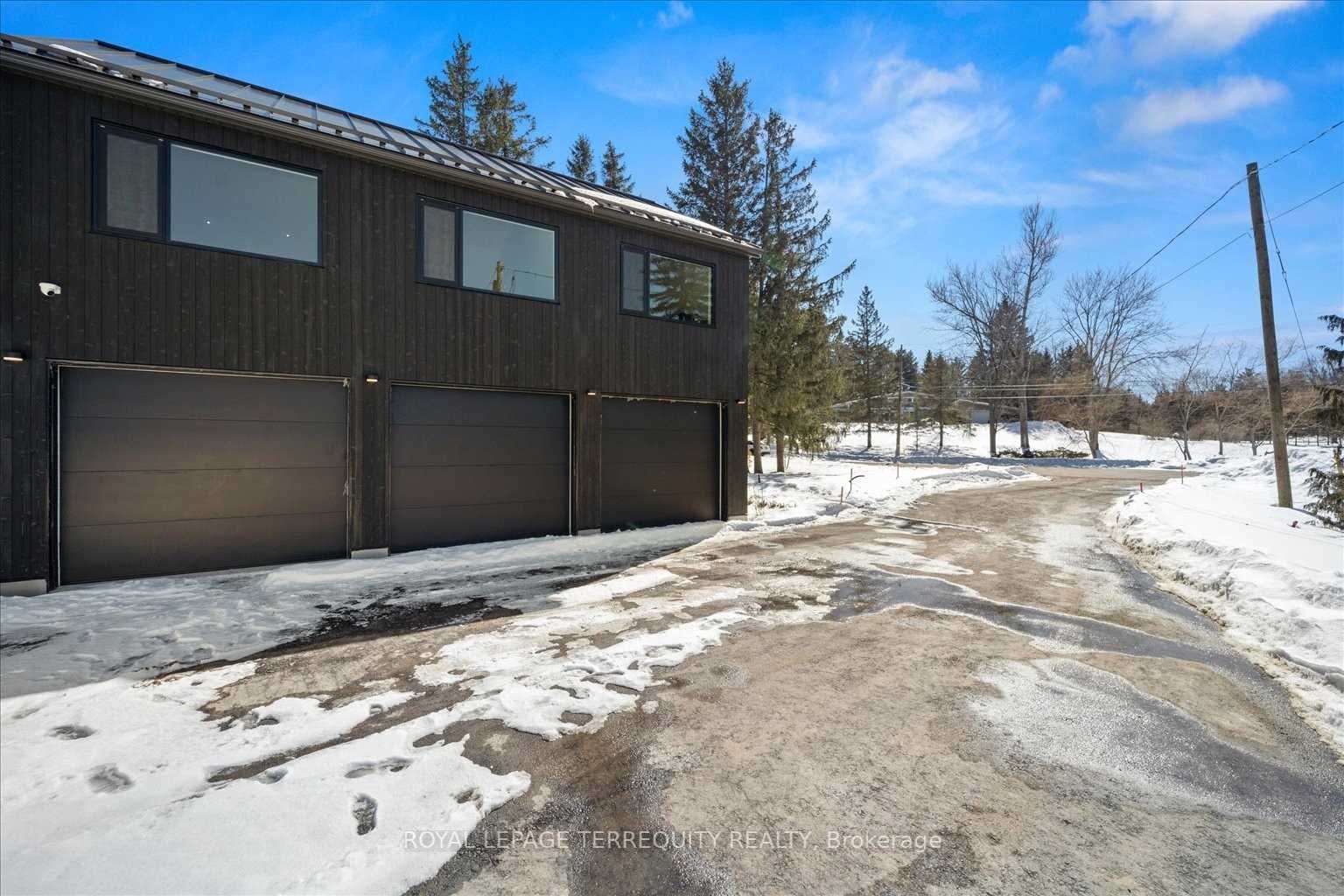 11 Cranberry Lane