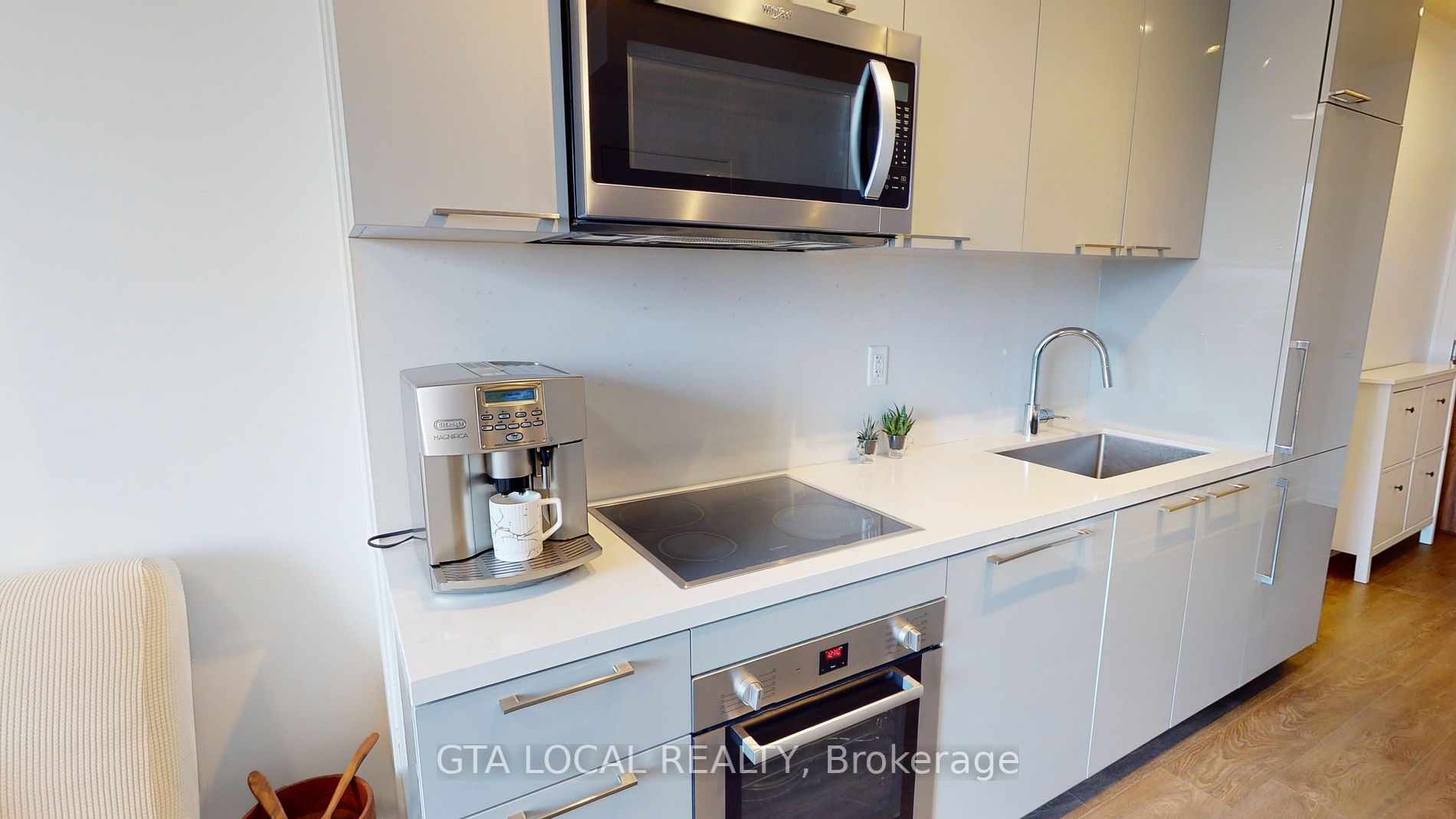 1 Grandview Ave, #503